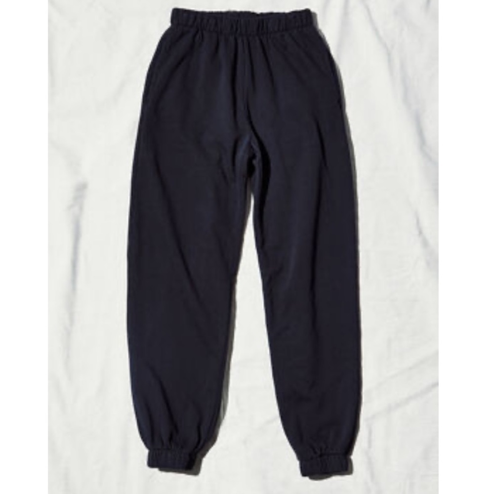 BRANDY MELVILLE ROSE SWEATPANTS - Picture 1 of 5